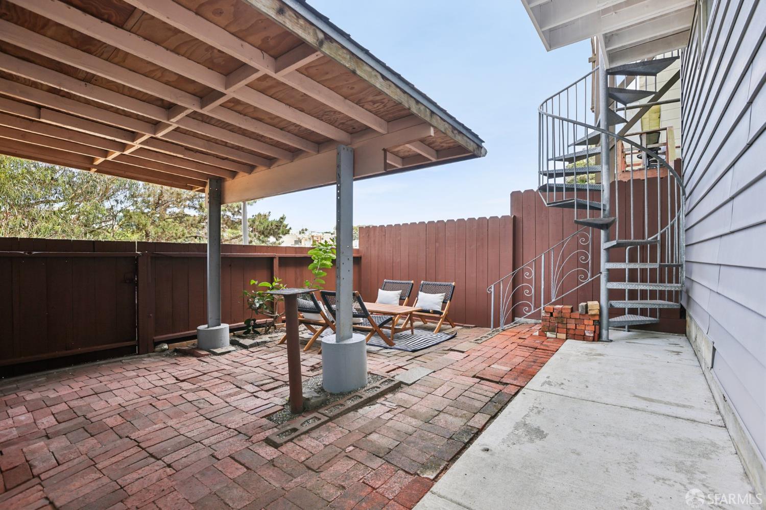 Detail Gallery Image 37 of 47 For 119 Trumbull St, San Francisco,  CA 94112 - 4 Beds | 2 Baths