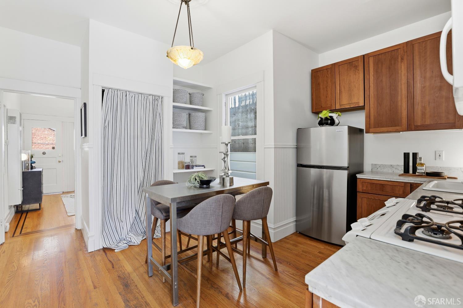 Photo #8: 426119377 Listing: Photo #8