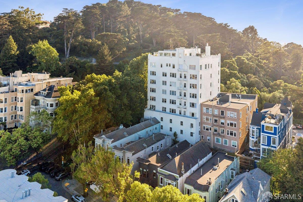 Detail Gallery Image 96 of 99 For 7 Broderick St, San Francisco,  CA 94117 - 4 Beds | 3/1 Baths