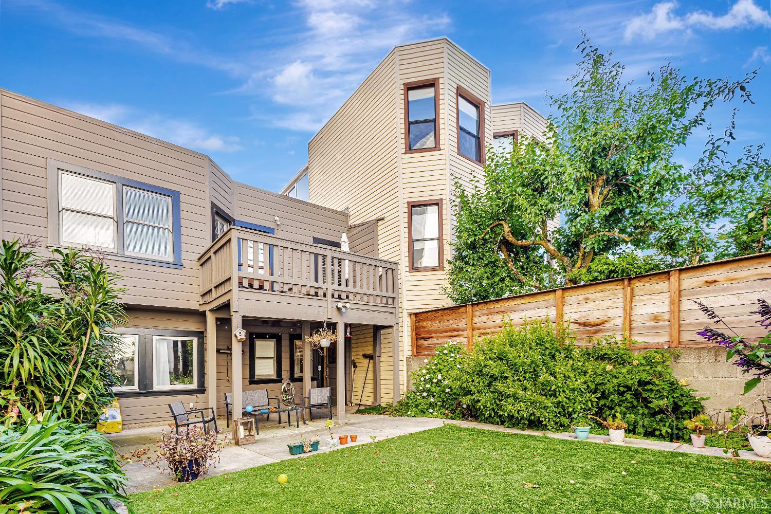 Detail Gallery Image 15 of 17 For 2916 Gough St, San Francisco,  CA 94123 - – Beds | – Baths