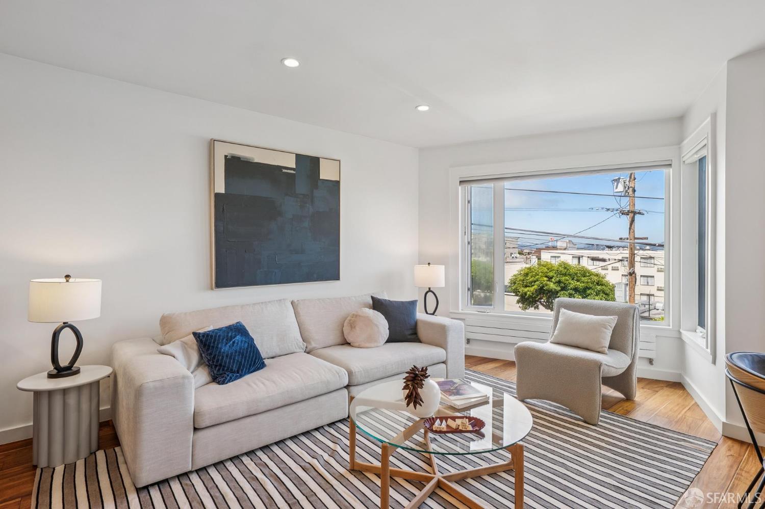 Photo #6: 426118312 Listing: Photo #6