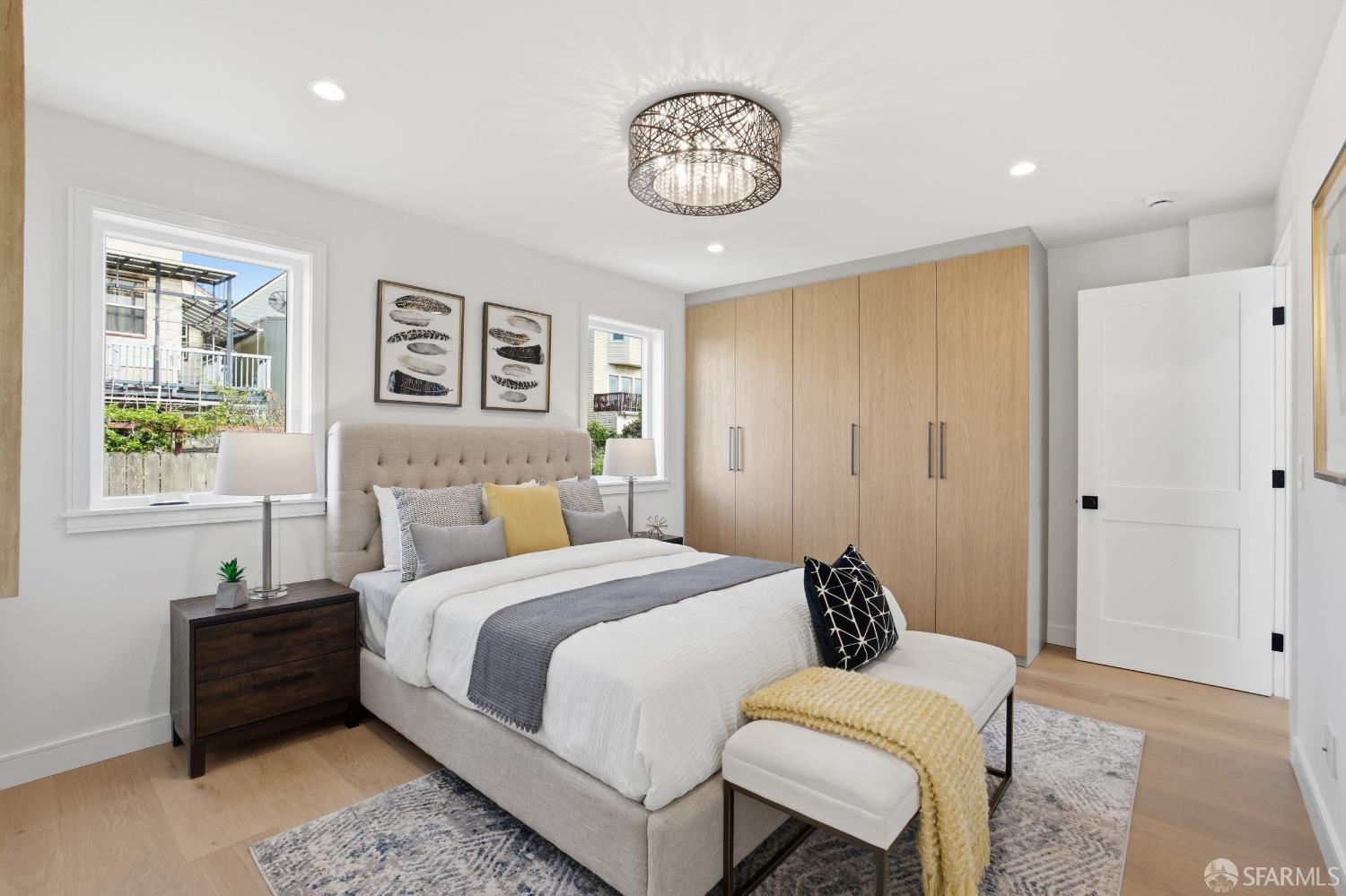 Detail Gallery Image 30 of 75 For 511 Edinburgh St, San Francisco,  CA 94112 - 4 Beds | 4/1 Baths