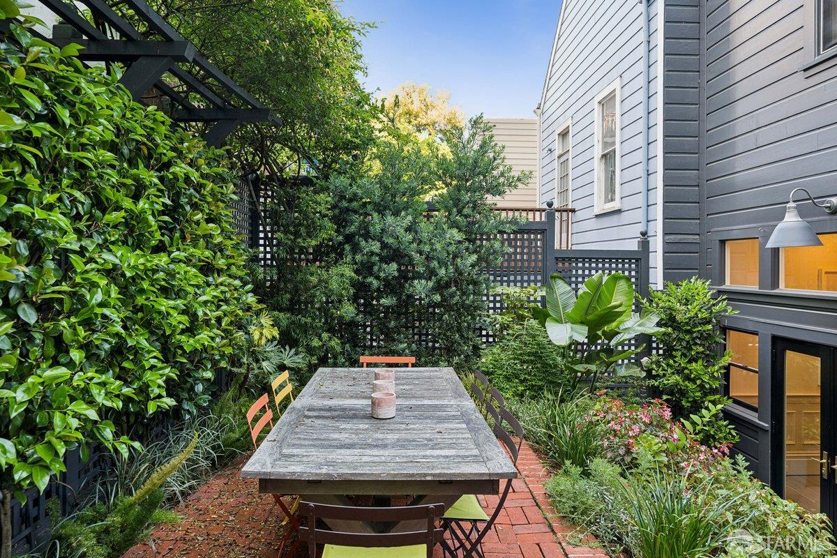 Detail Gallery Image 90 of 99 For 7 Broderick St, San Francisco,  CA 94117 - 4 Beds | 3/1 Baths