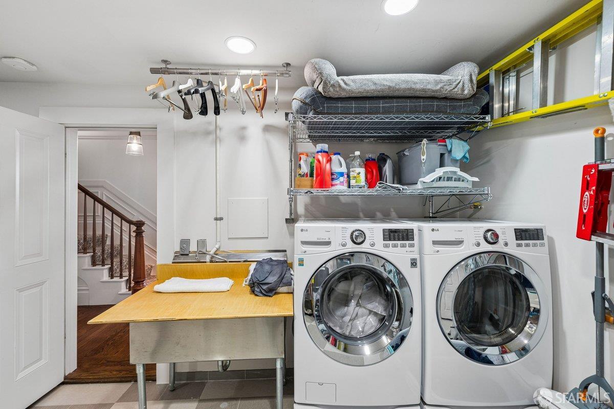 Detail Gallery Image 80 of 99 For 7 Broderick St, San Francisco,  CA 94117 - 4 Beds | 3/1 Baths