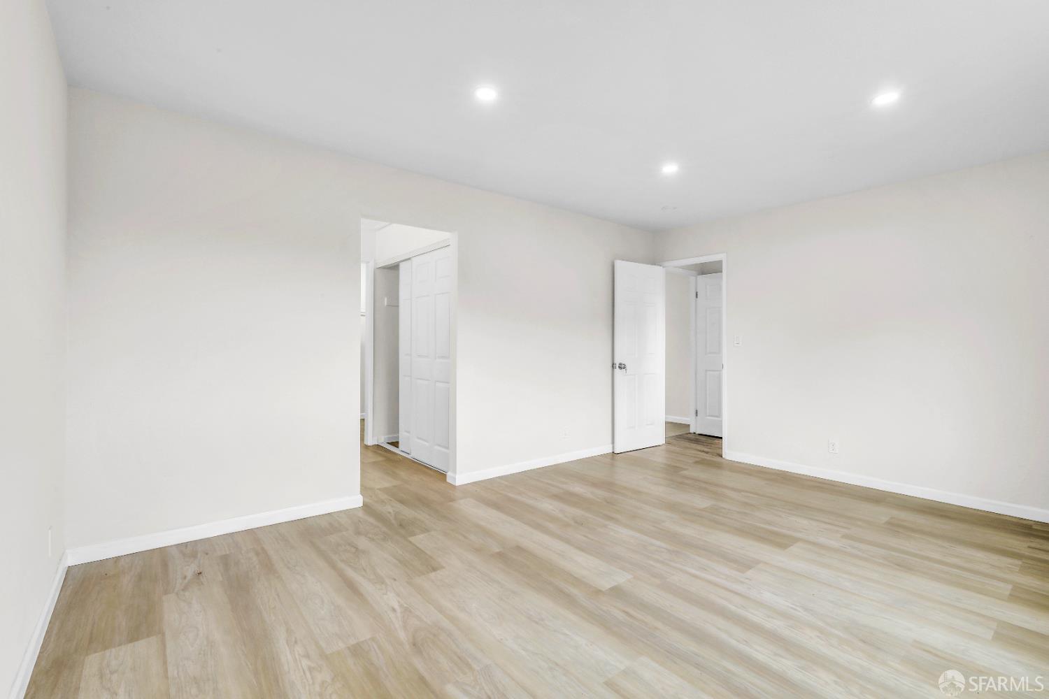 Detail Gallery Image 27 of 39 For 3724 Carol St, Pinole,  CA 94564 - 4 Beds | 2/1 Baths