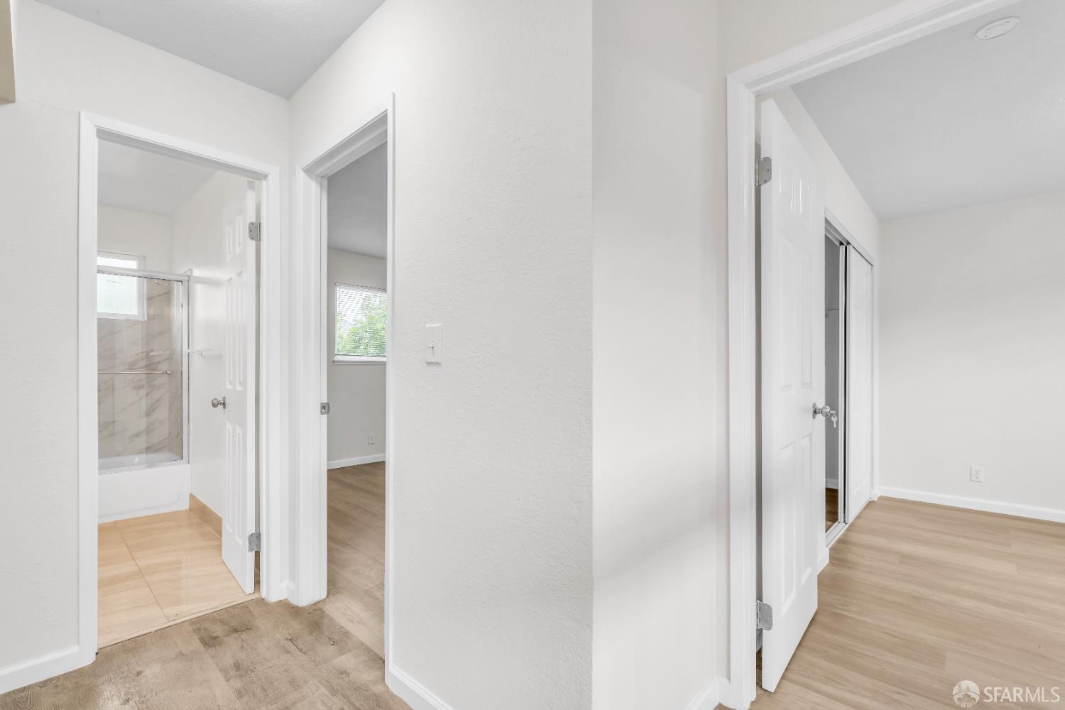 Detail Gallery Image 20 of 39 For 3724 Carol St, Pinole,  CA 94564 - 4 Beds | 2/1 Baths