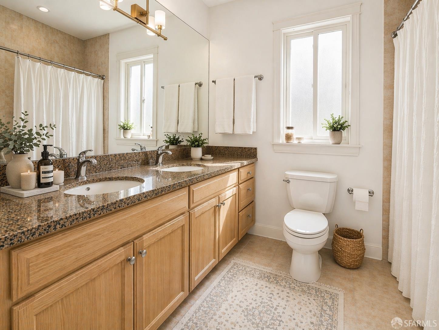 Detail Gallery Image 17 of 30 For 1863 Filbert St, San Francisco,  CA 94123 - 4 Beds | 2/2 Baths