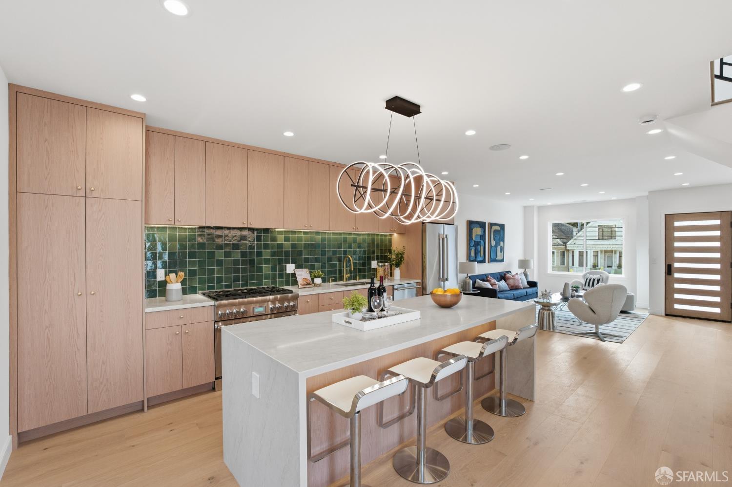 Front Image Thumbnail for SF426118792