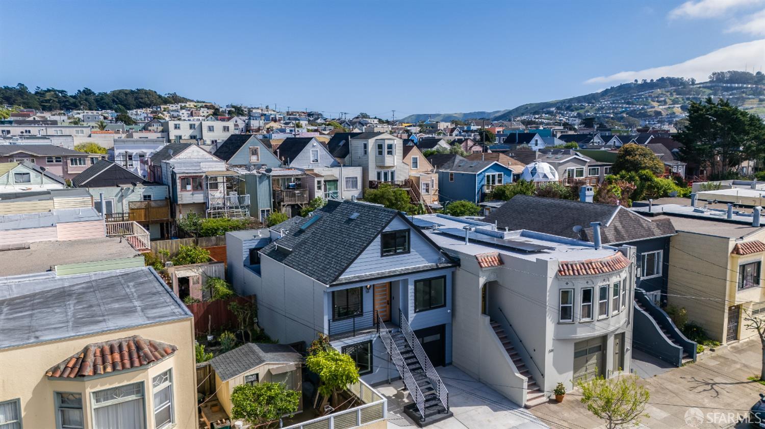 Detail Gallery Image 71 of 75 For 511 Edinburgh St, San Francisco,  CA 94112 - 4 Beds | 4/1 Baths