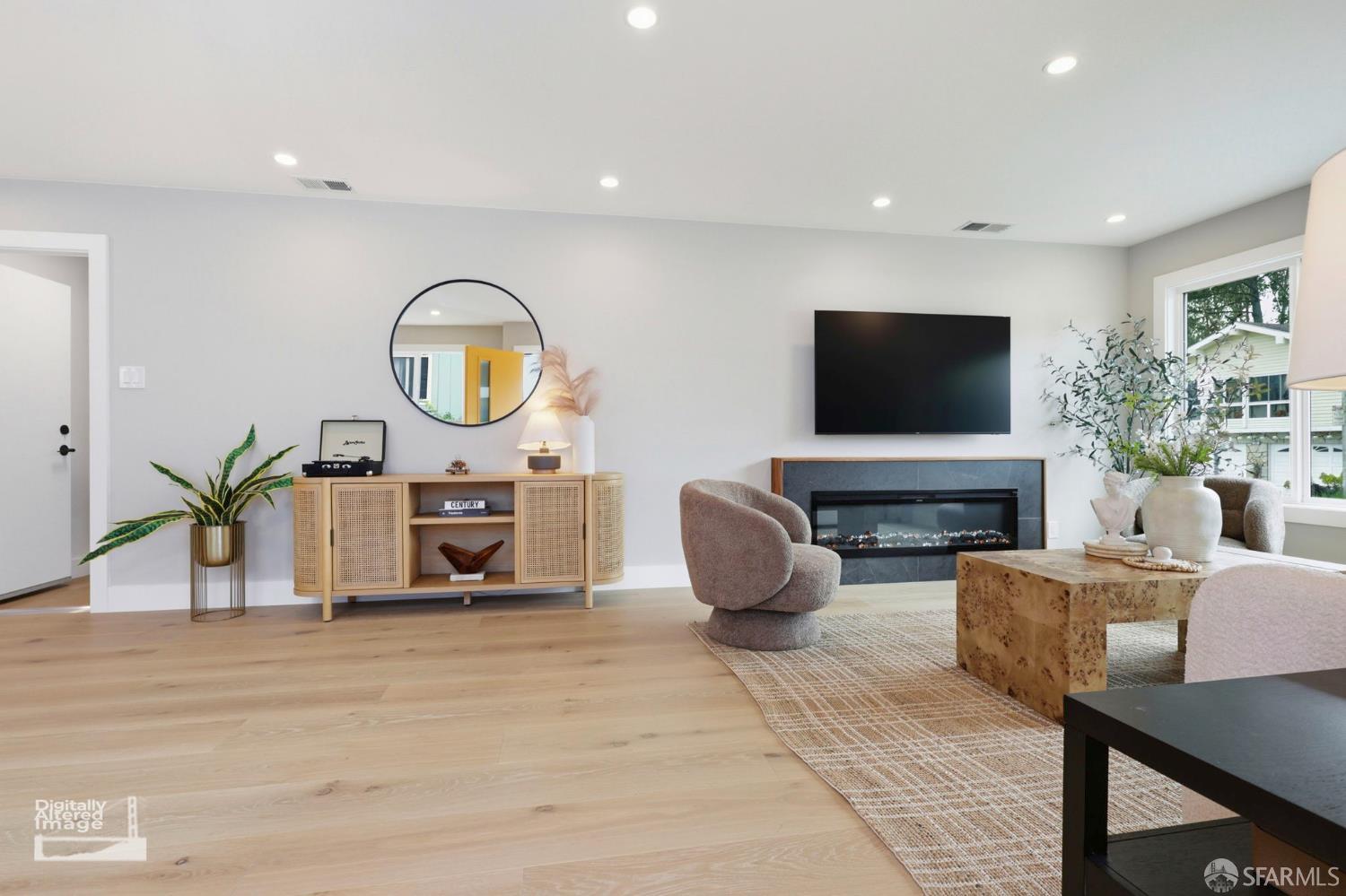 Detail Gallery Image 4 of 54 For 70 Margate St, Daly City,  CA 94015 - 3 Beds | 2 Baths