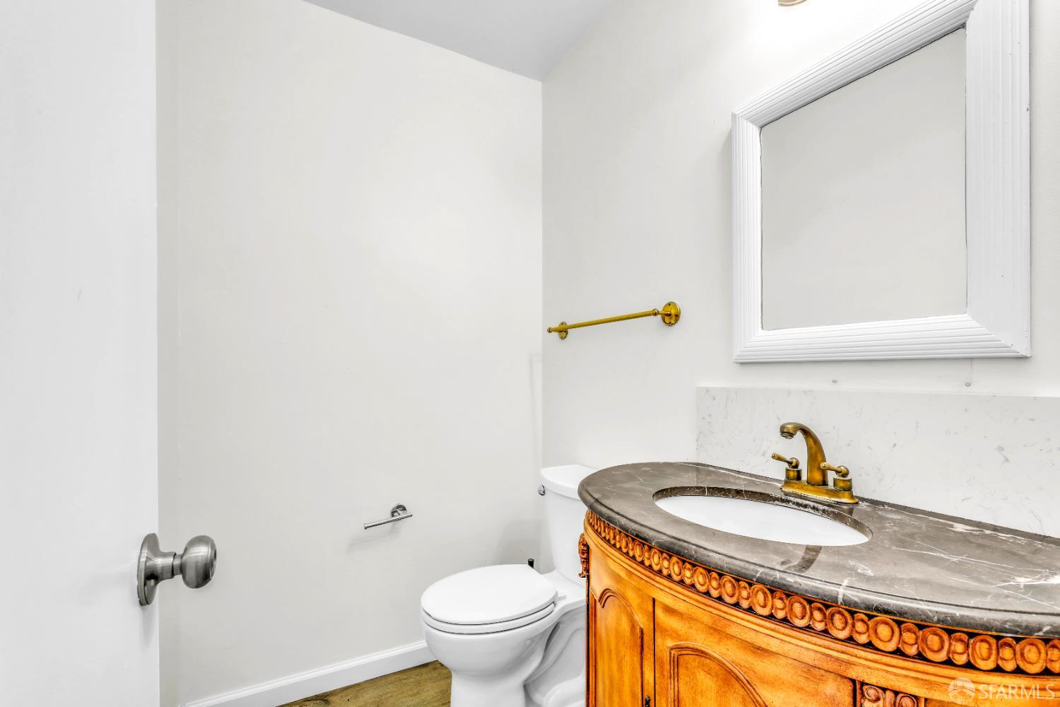 Detail Gallery Image 16 of 39 For 3724 Carol St, Pinole,  CA 94564 - 4 Beds | 2/1 Baths