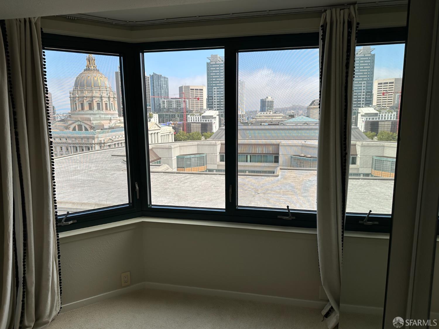 Photo #12: 426119170 Listing: Photo #12