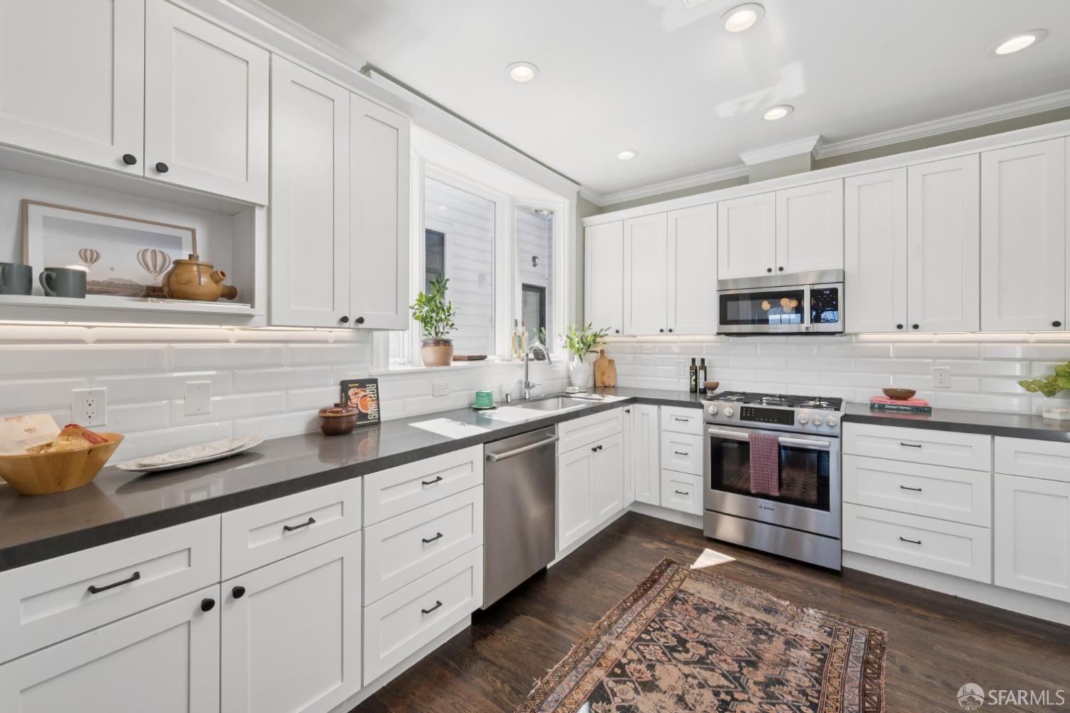 Photo #13: 426113044 Listing: Photo #13