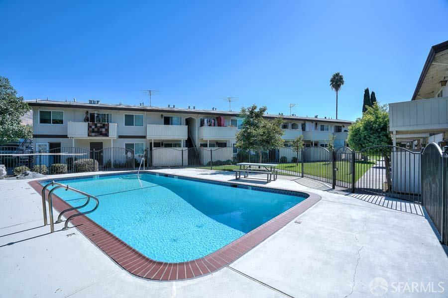 Detail Gallery Image 17 of 22 For 46728 Crawford St #24,  Fremont,  CA 94539 - 2 Beds | 1 Baths