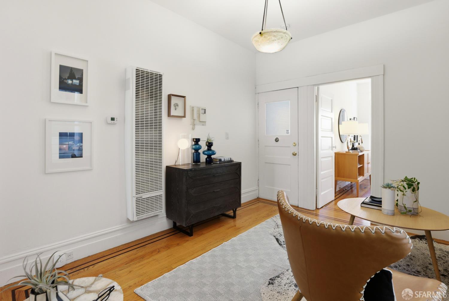 Photo #4: 426119377 Listing: Photo #4