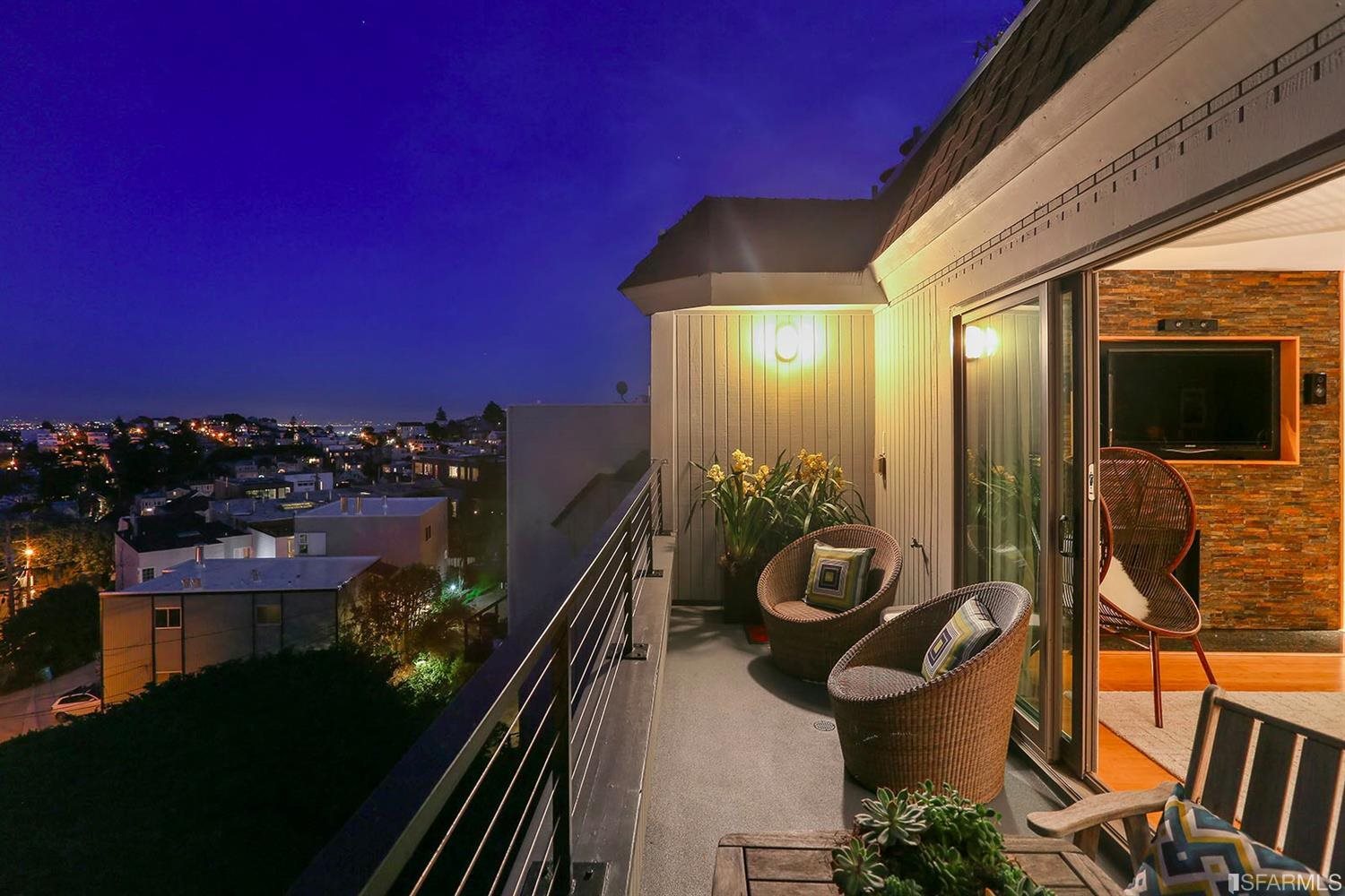 Photo #3: 426119320 Listing: Photo #3