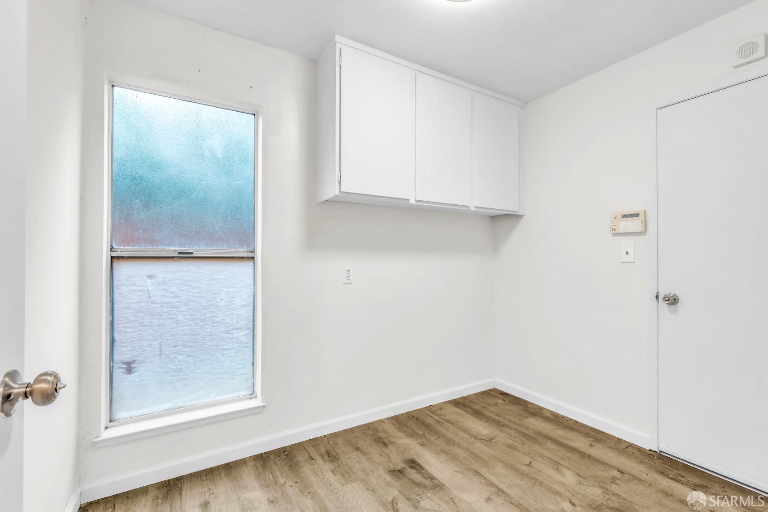 Detail Gallery Image 15 of 39 For 3724 Carol St, Pinole,  CA 94564 - 4 Beds | 2/1 Baths