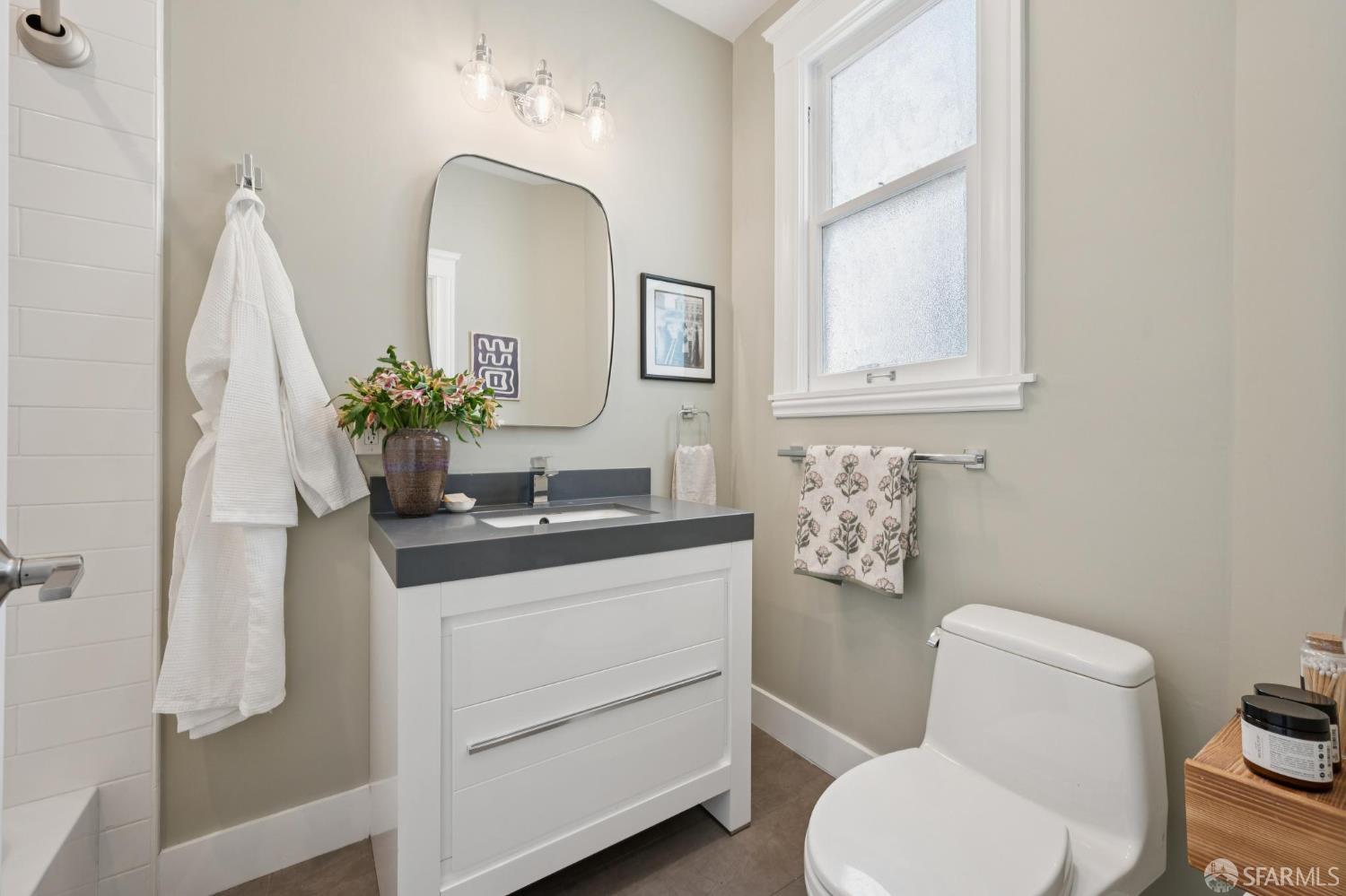 Photo #28: 426113044 Listing: Photo #28