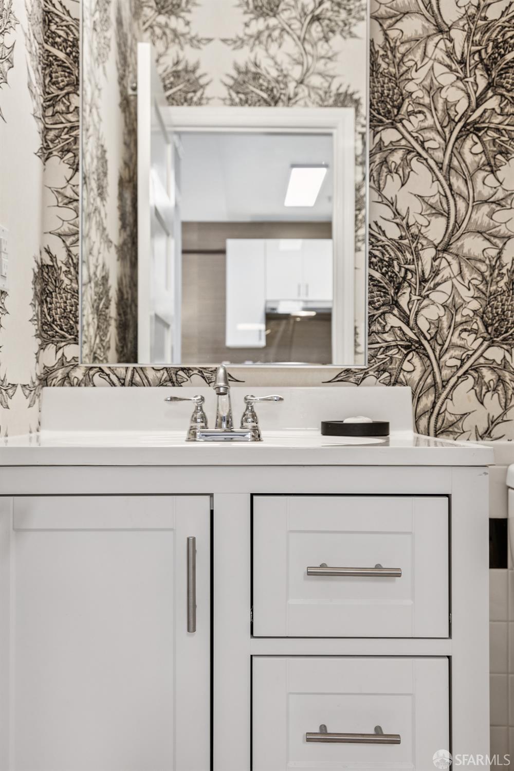 Photo #13: 426119112 Listing: Photo #13