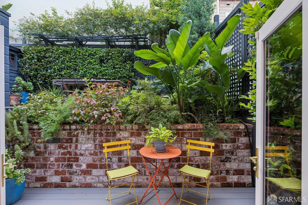 Detail Gallery Image 81 of 99 For 7 Broderick St, San Francisco,  CA 94117 - 4 Beds | 3/1 Baths