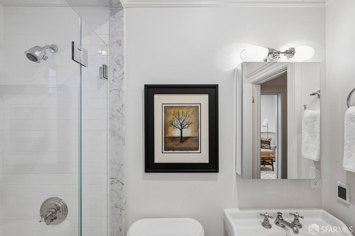 Detail Gallery Image 79 of 99 For 7 Broderick St, San Francisco,  CA 94117 - 4 Beds | 3/1 Baths