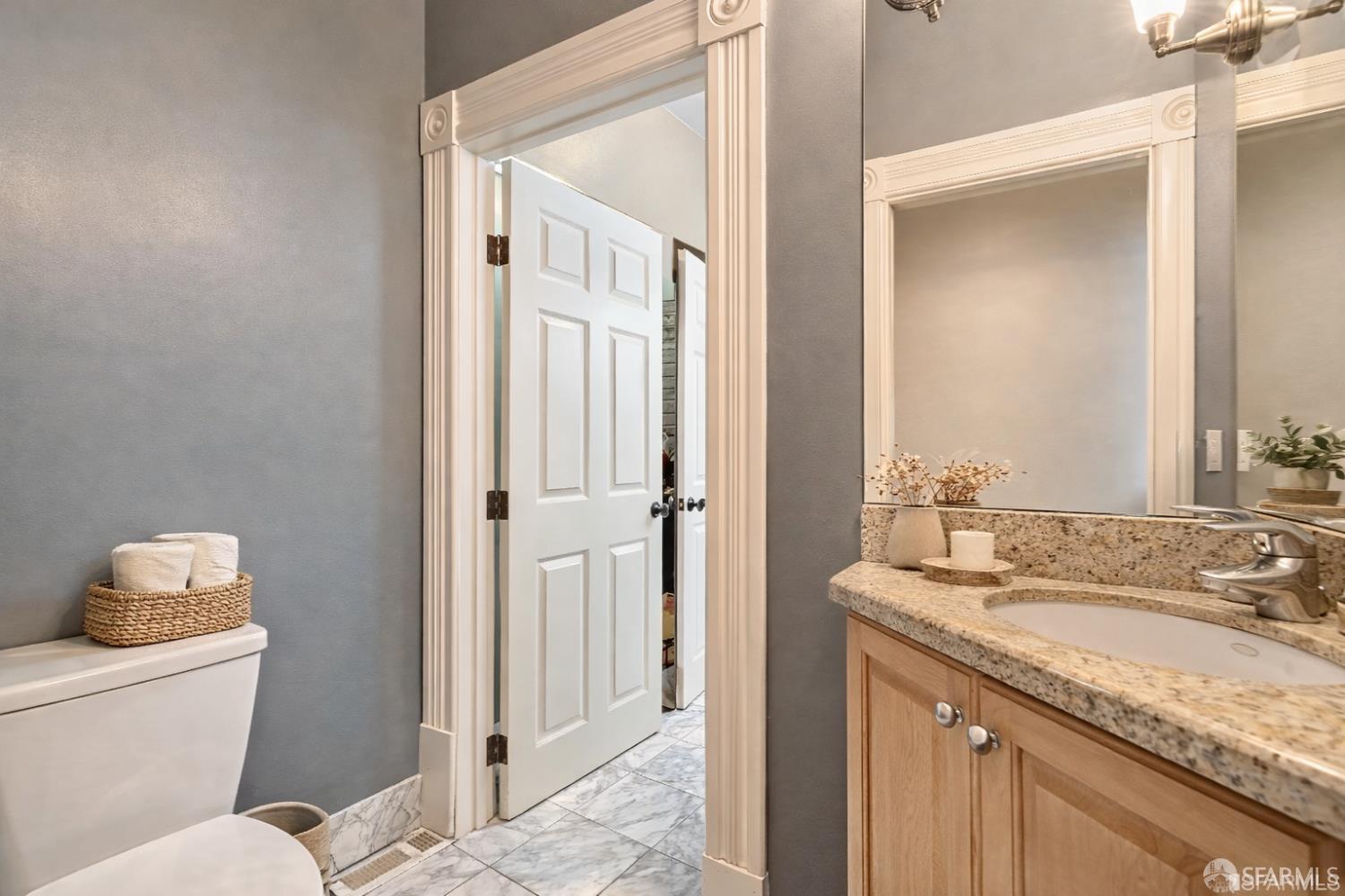 Detail Gallery Image 19 of 30 For 1863 Filbert St, San Francisco,  CA 94123 - 4 Beds | 2/2 Baths