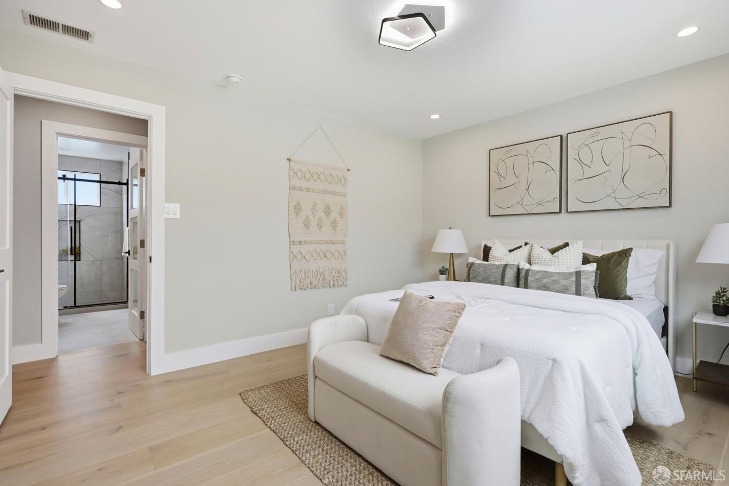 Detail Gallery Image 20 of 54 For 70 Margate St, Daly City,  CA 94015 - 3 Beds | 2 Baths