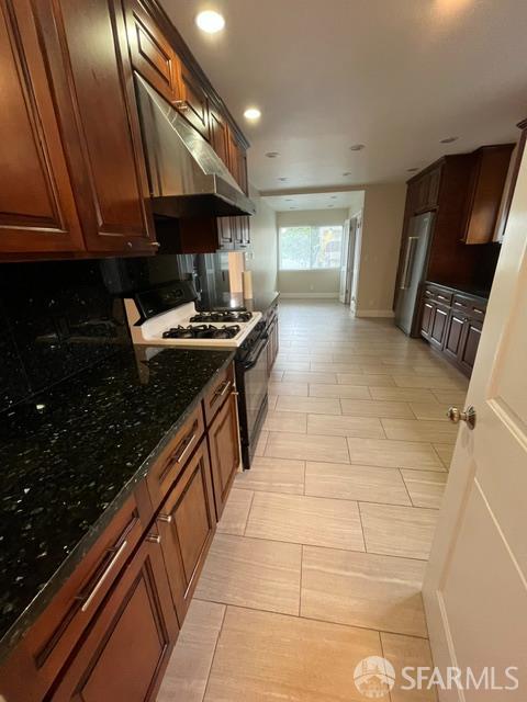 Detail Gallery Image 6 of 10 For 300 S Ashton Ave, Millbrae,  CA 94030 - 3 Beds | 2 Baths