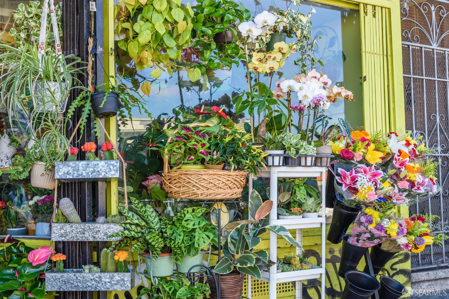 Detail Gallery Image 37 of 40 For 84 Caroline Way, Daly City,  CA 94014 - 2 Beds | 2 Baths