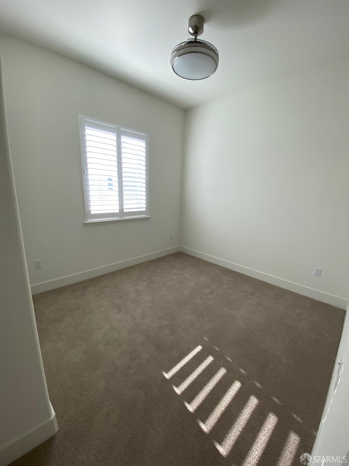 Detail Gallery Image 27 of 44 For 45250 Volt Ter #402,  Fremont,  CA 94539 - 3 Beds | 2/1 Baths