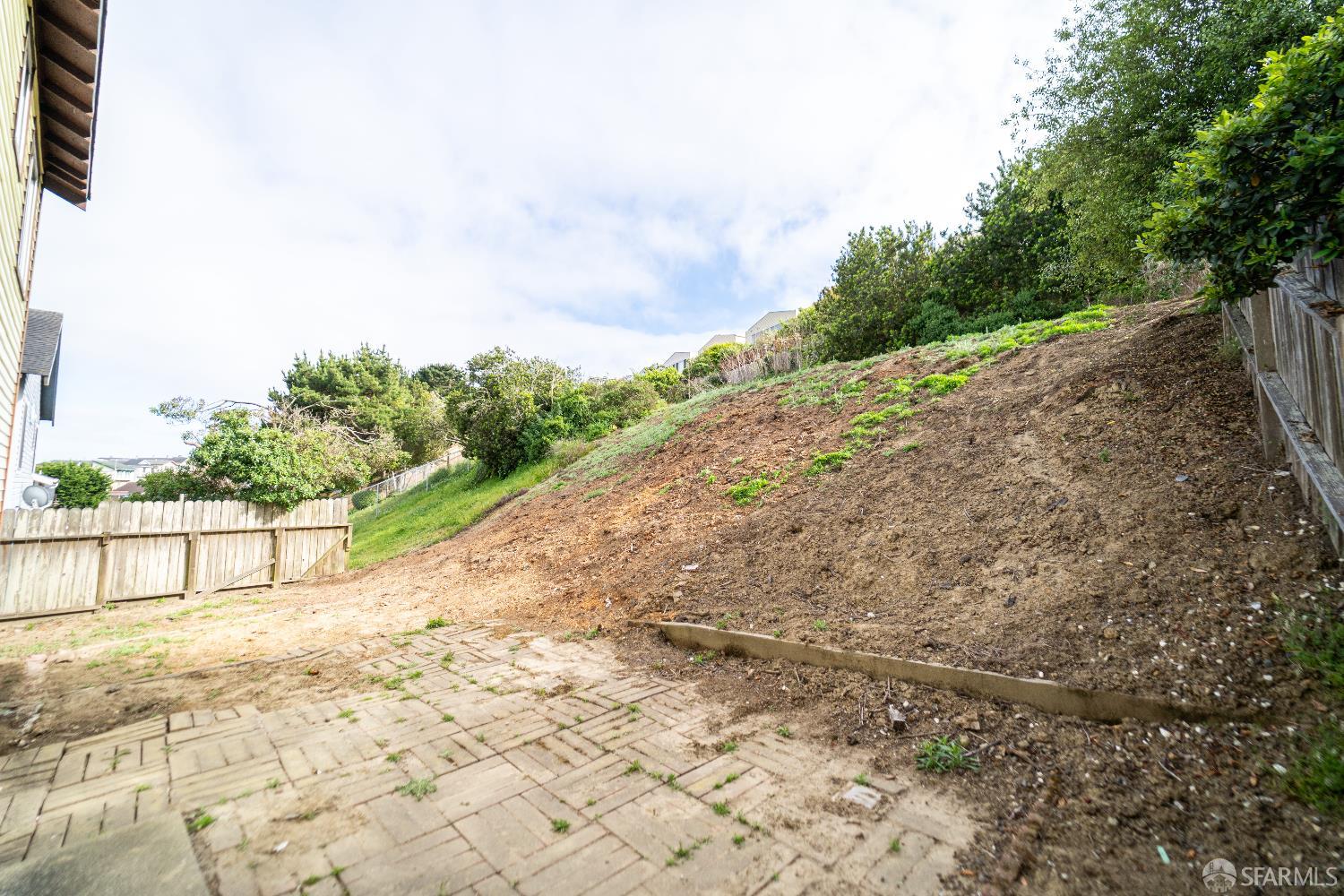 Detail Gallery Image 23 of 29 For 55 Derby St, Daly City,  CA 94015 - 2 Beds | 1 Baths