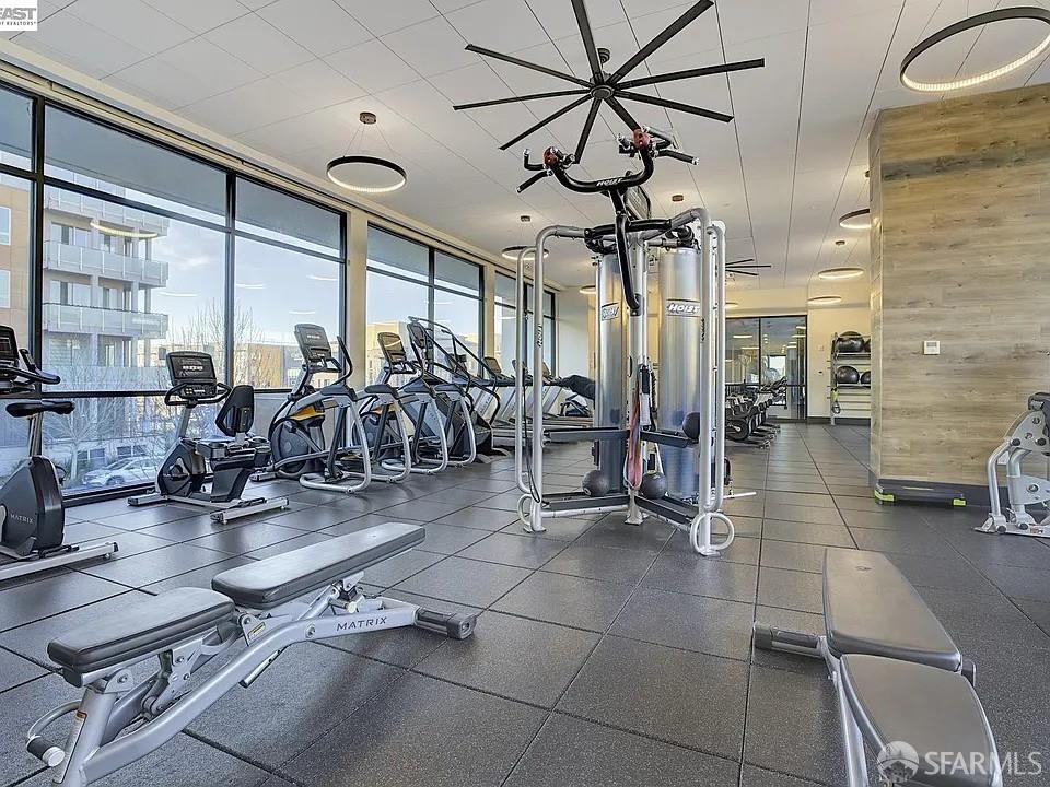 Detail Gallery Image 40 of 44 For 45250 Volt Ter #402,  Fremont,  CA 94539 - 3 Beds | 2/1 Baths