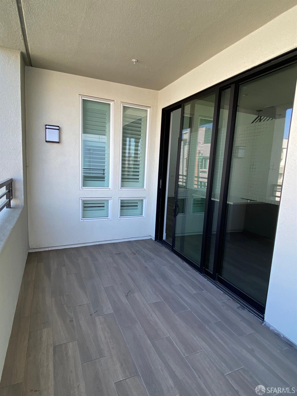 Detail Gallery Image 31 of 44 For 45250 Volt Ter #402,  Fremont,  CA 94539 - 3 Beds | 2/1 Baths