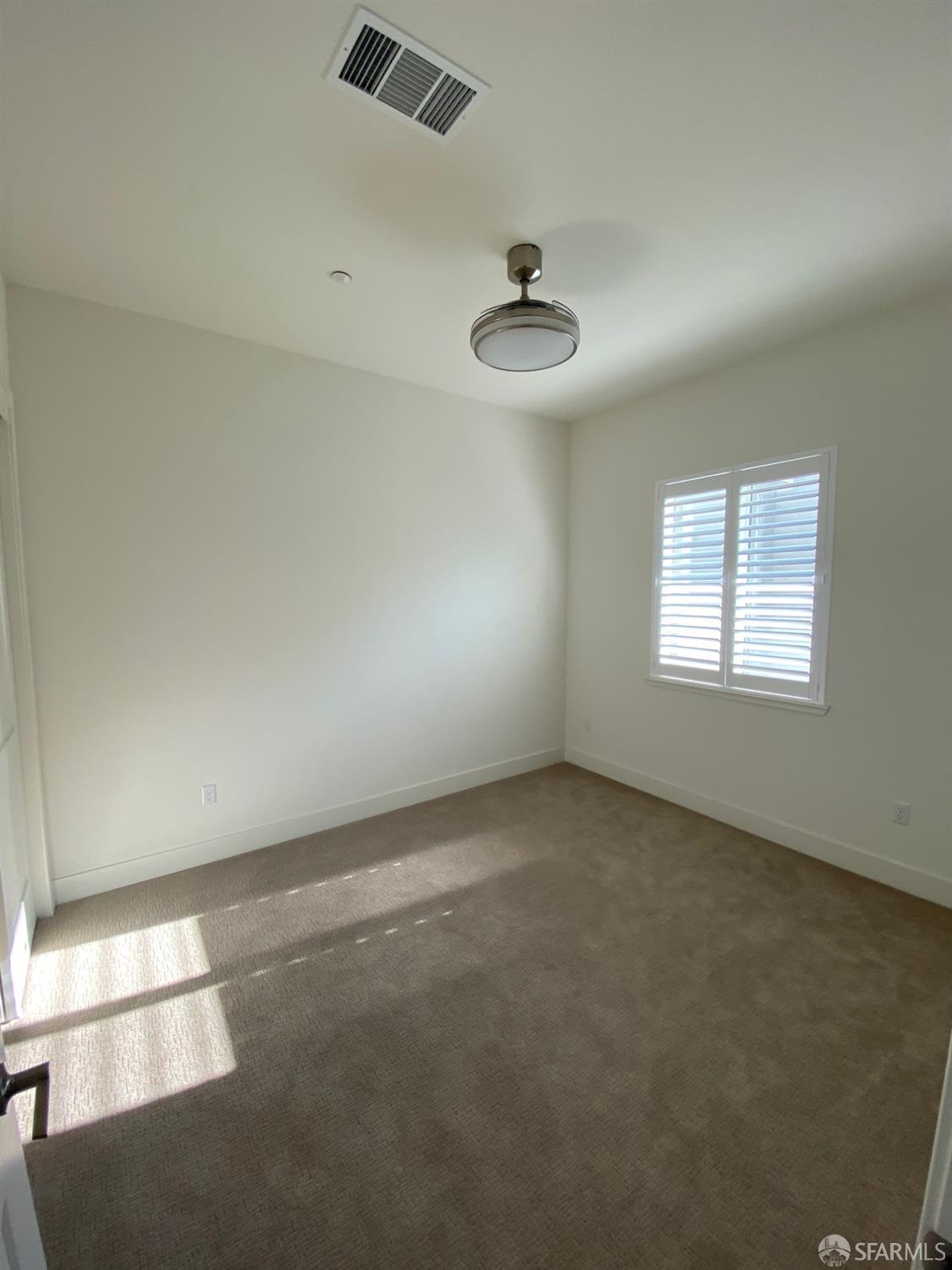 Detail Gallery Image 28 of 44 For 45250 Volt Ter #402,  Fremont,  CA 94539 - 3 Beds | 2/1 Baths