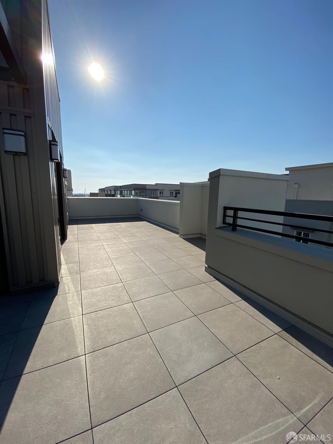 Detail Gallery Image 36 of 44 For 45250 Volt Ter #402,  Fremont,  CA 94539 - 3 Beds | 2/1 Baths