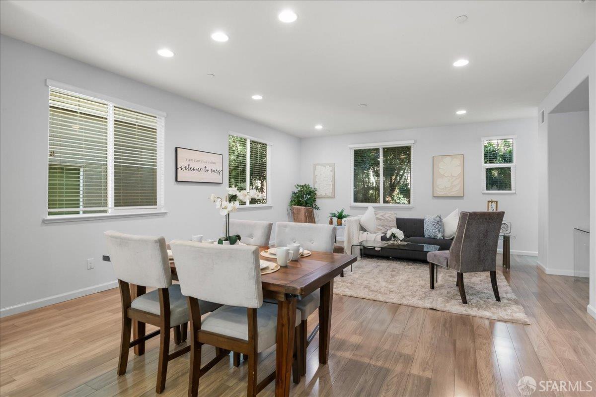 Detail Gallery Image 2 of 25 For 79 Middleton Pl, Hayward,  CA 94544 - 4 Beds | 3/1 Baths