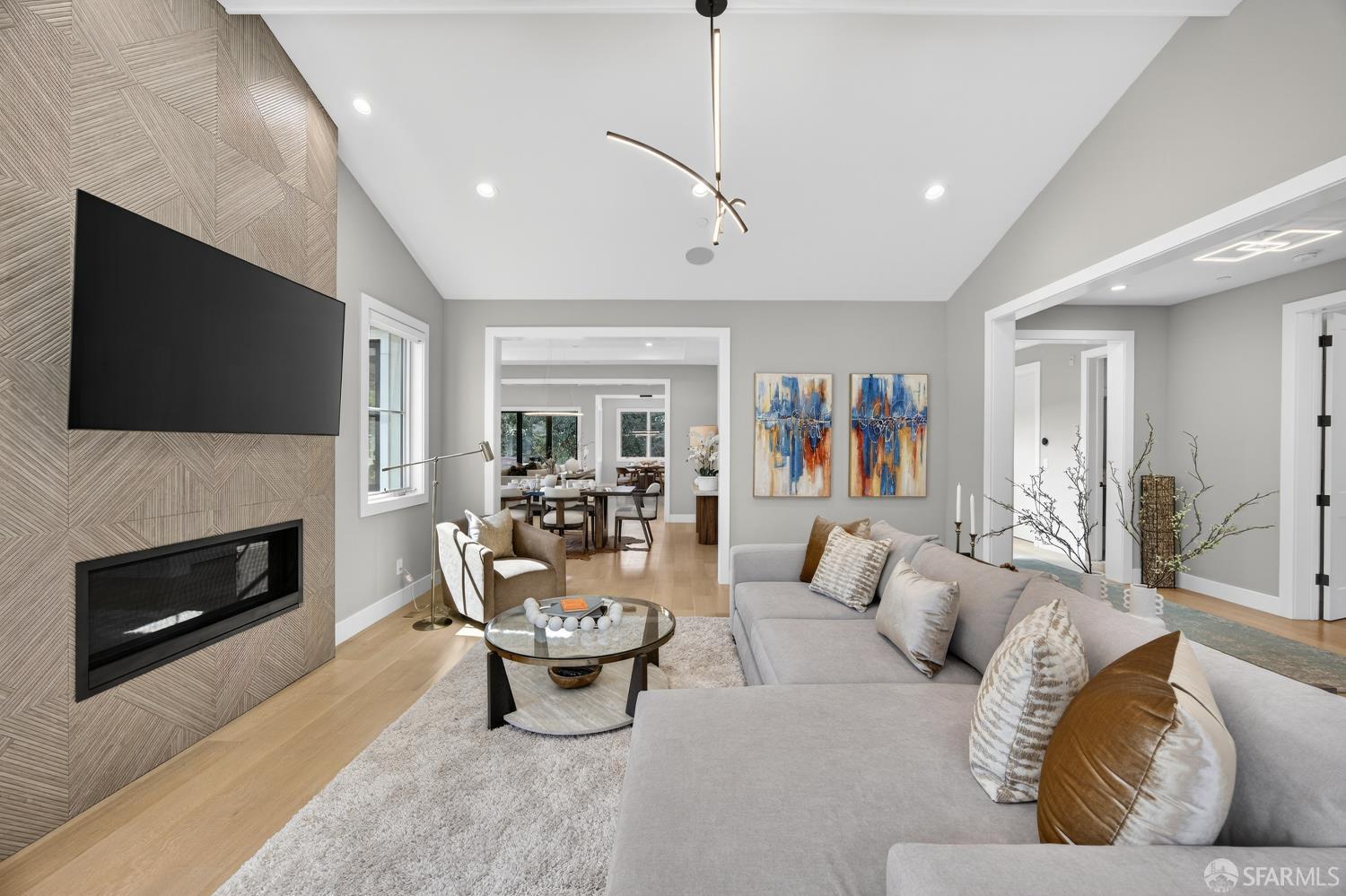 Detail Gallery Image 12 of 97 For 38 Tevis Pl, Palo Alto,  CA 94301 - 5 Beds | 5/1 Baths