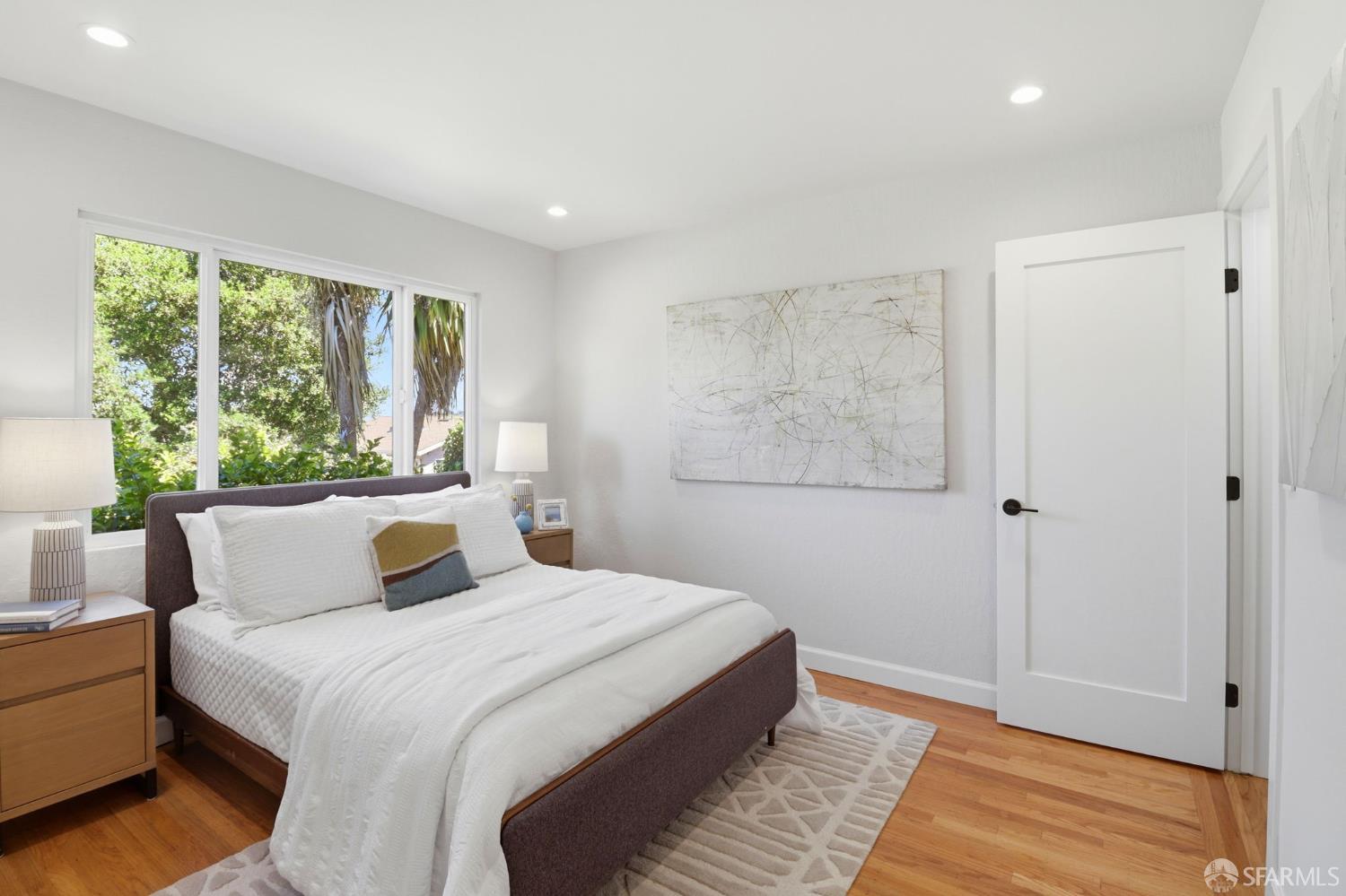 Detail Gallery Image 29 of 56 For 2117 Queens Ln, San Mateo,  CA 94402 - 4 Beds | 2 Baths