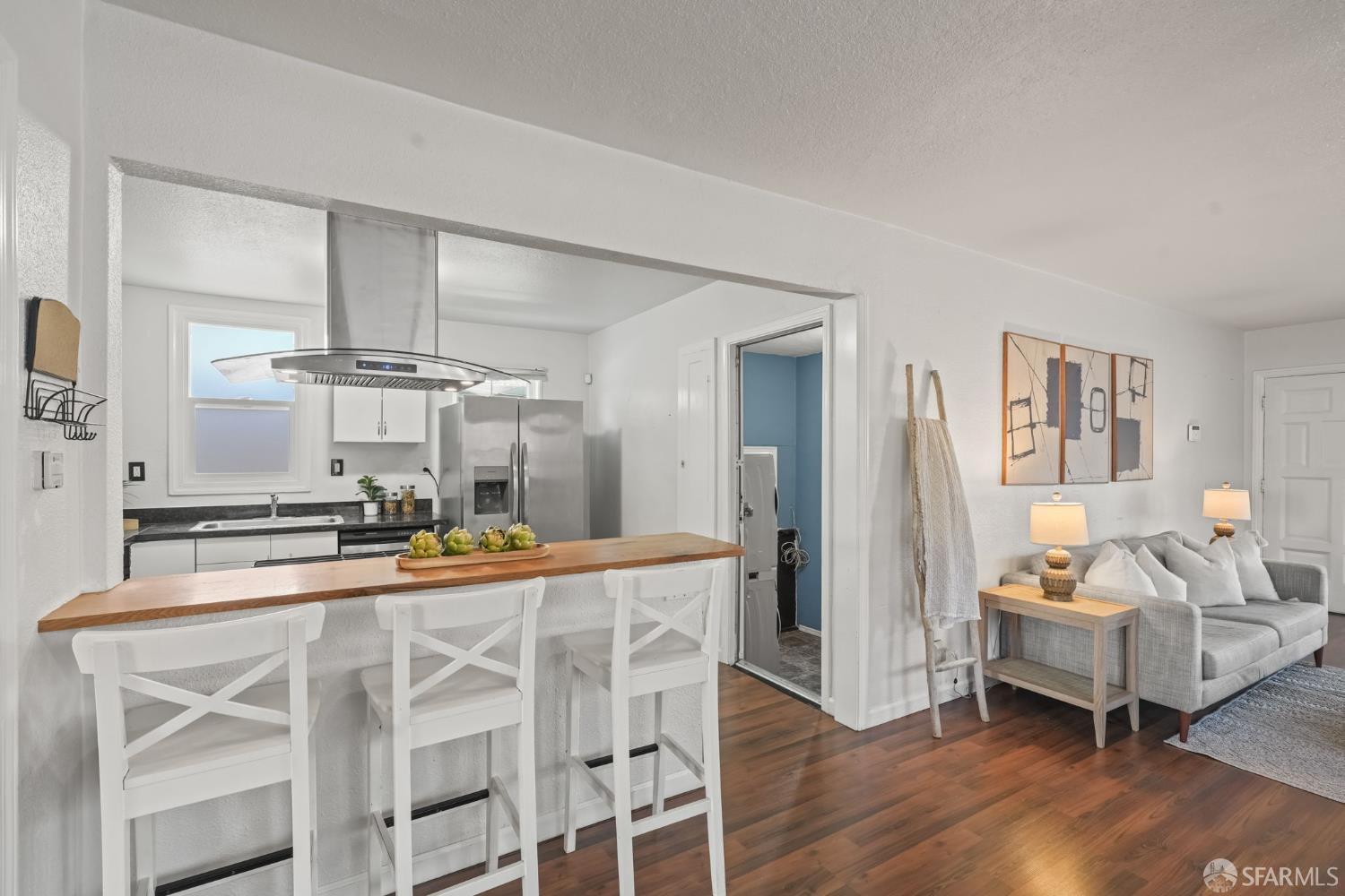 Detail Gallery Image 20 of 41 For 1309 105th Ave, Oakland,  CA 94603 - 3 Beds | 1 Baths