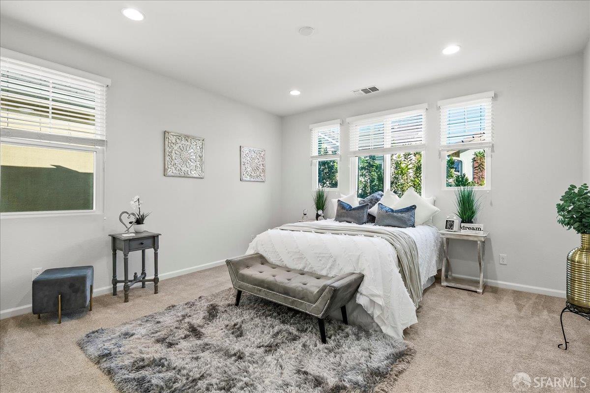 Detail Gallery Image 8 of 25 For 79 Middleton Pl, Hayward,  CA 94544 - 4 Beds | 3/1 Baths