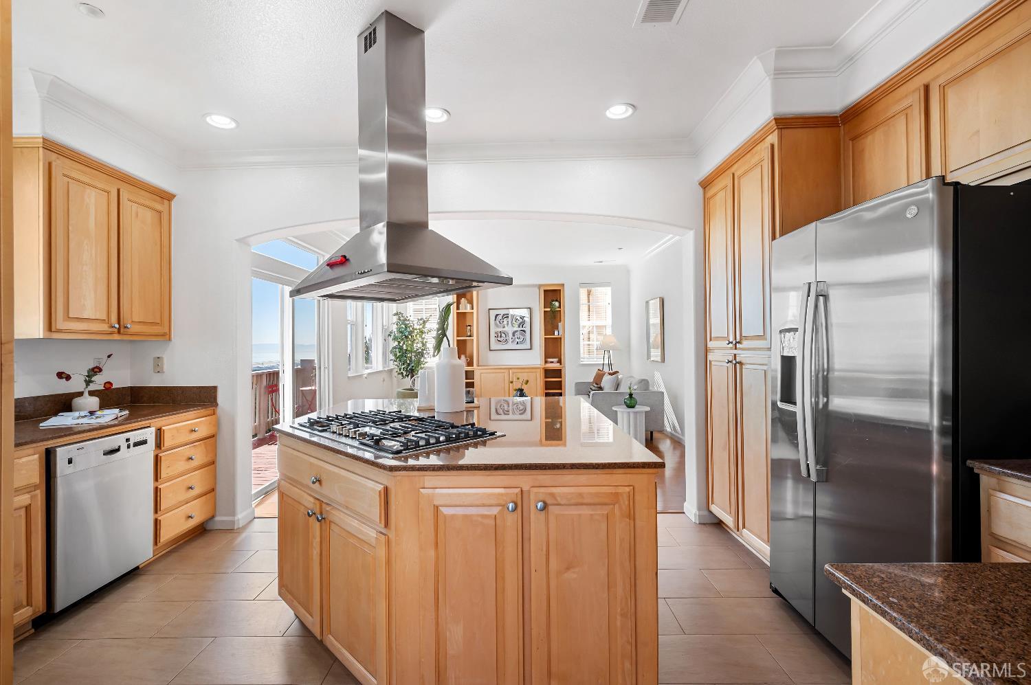 Detail Gallery Image 22 of 63 For 310 Goodwin Dr, San Bruno,  CA 94066 - 3 Beds | 2/1 Baths