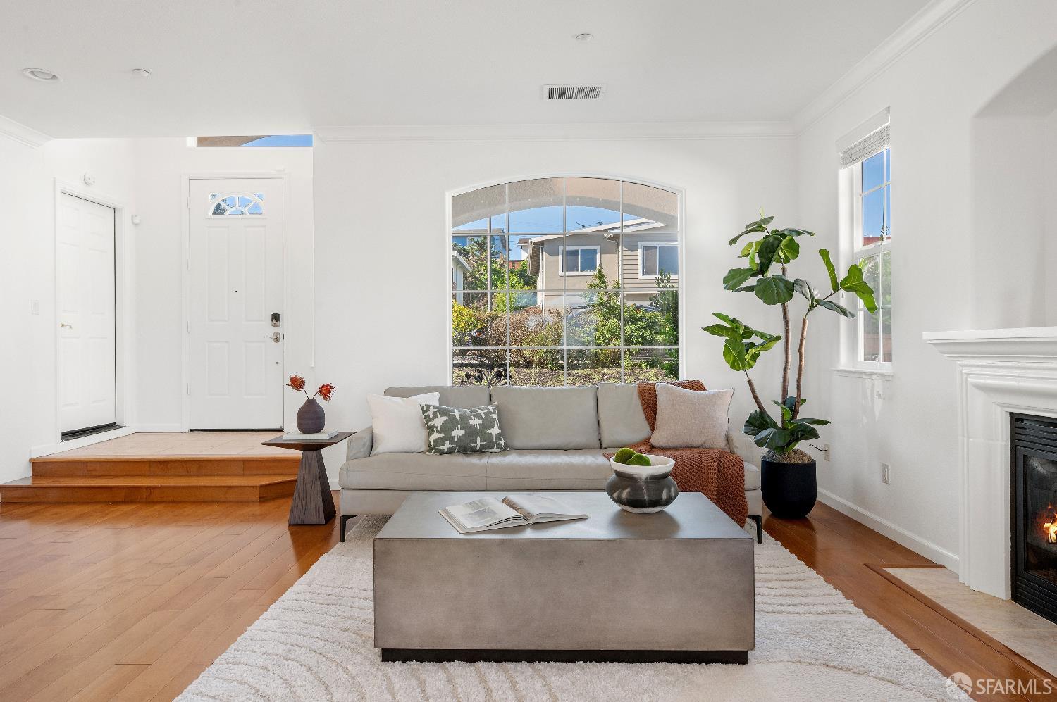 Detail Gallery Image 6 of 63 For 310 Goodwin Dr, San Bruno,  CA 94066 - 3 Beds | 2/1 Baths