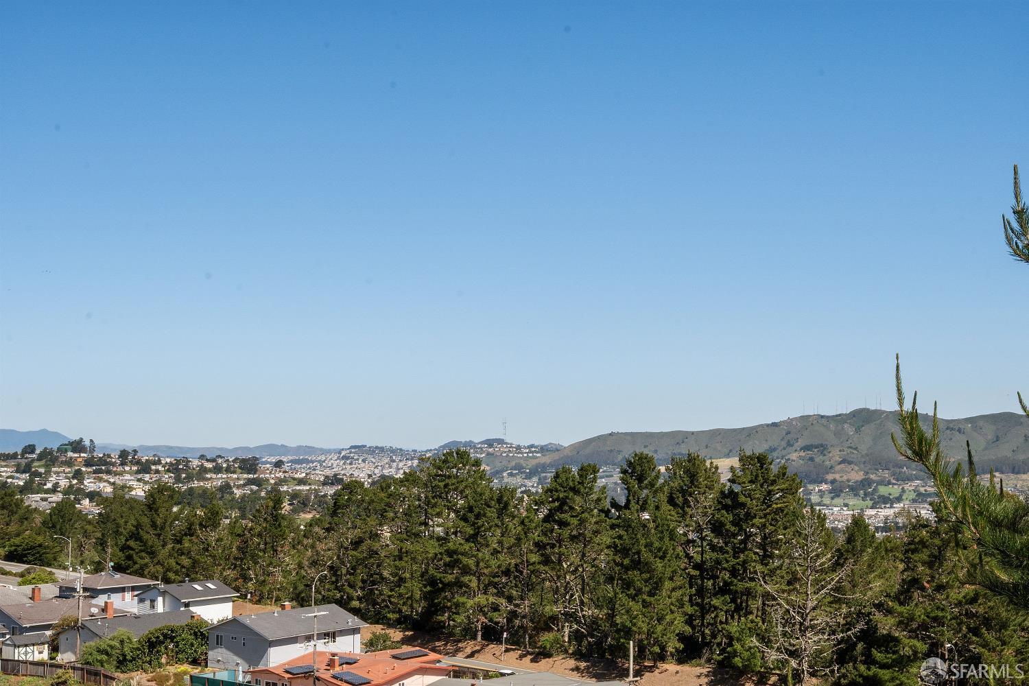 Detail Gallery Image 62 of 63 For 310 Goodwin Dr, San Bruno,  CA 94066 - 3 Beds | 2/1 Baths