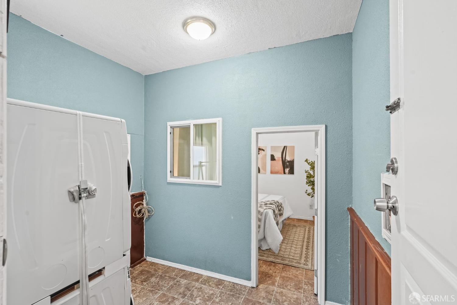 Detail Gallery Image 21 of 41 For 1309 105th Ave, Oakland,  CA 94603 - 3 Beds | 1 Baths