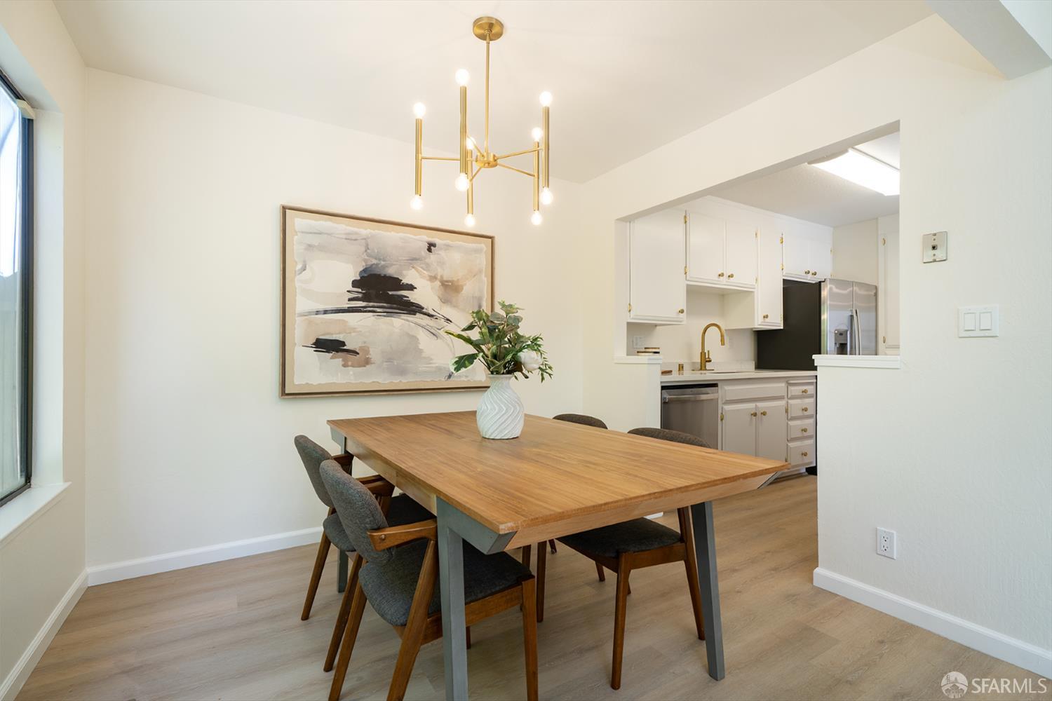 Detail Gallery Image 6 of 25 For 270 Sybil Ave, San Leandro,  CA 94577 - 3 Beds | 2/1 Baths