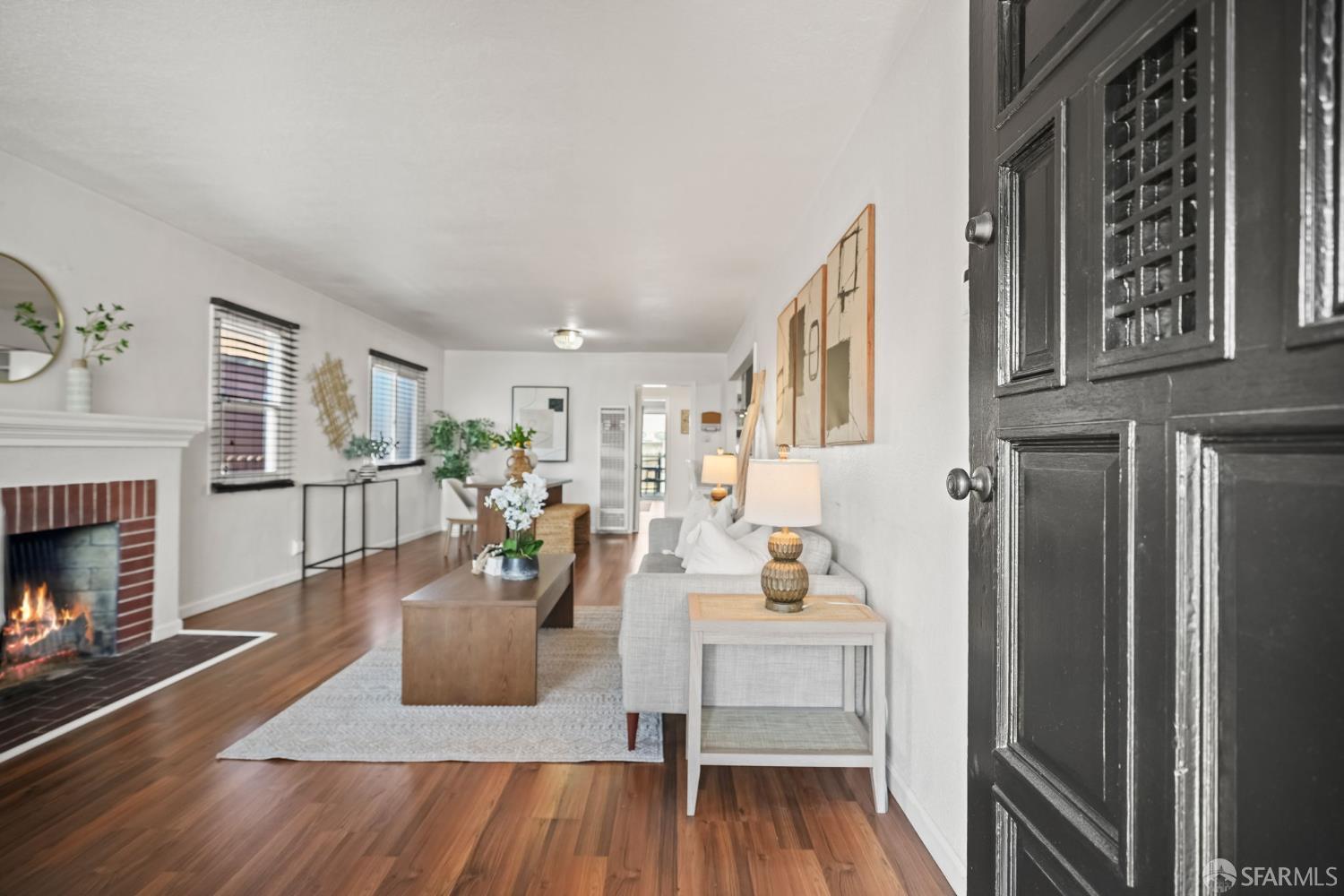 Detail Gallery Image 6 of 41 For 1309 105th Ave, Oakland,  CA 94603 - 3 Beds | 1 Baths