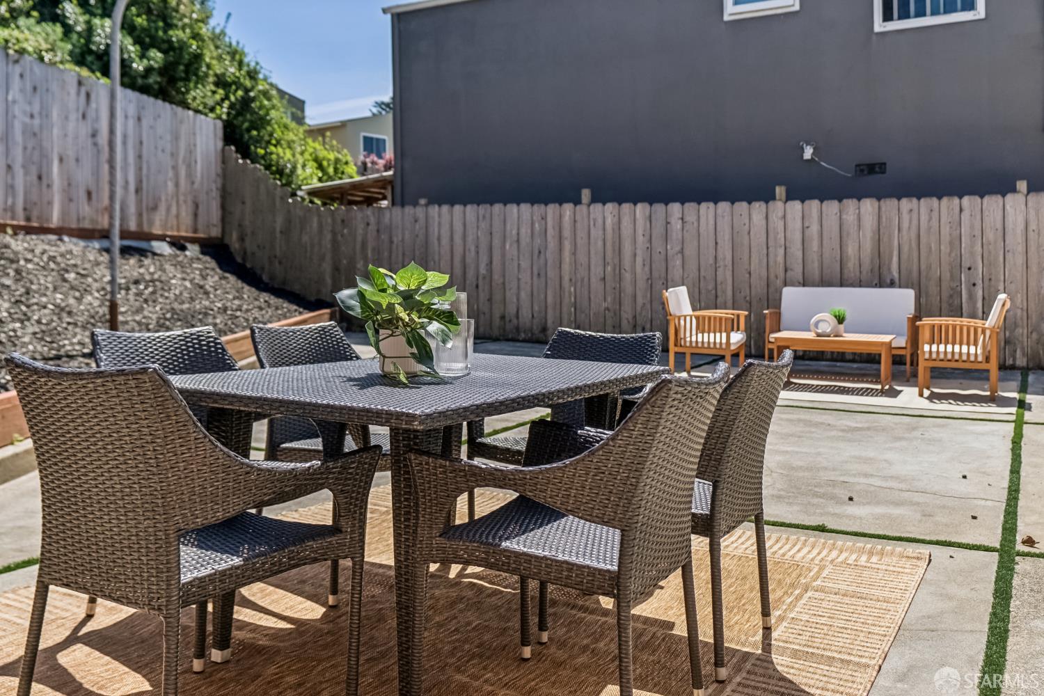 Detail Gallery Image 42 of 45 For 9 Seabreeze Ct, Pacifica,  CA 94044 - 4 Beds | 4 Baths