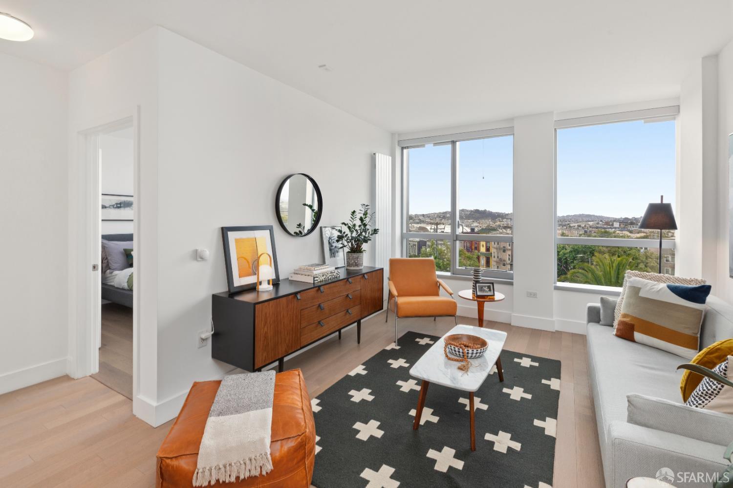 Photo #3: 426116779 Listing: Photo #3