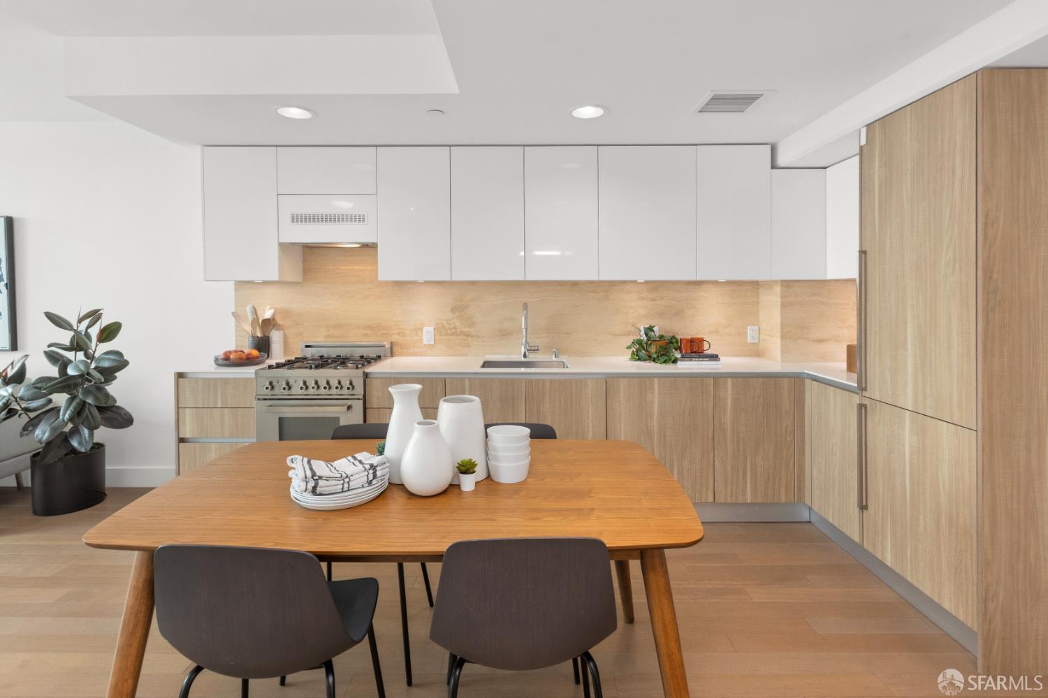 Photo #6: 426116779 Listing: Photo #6