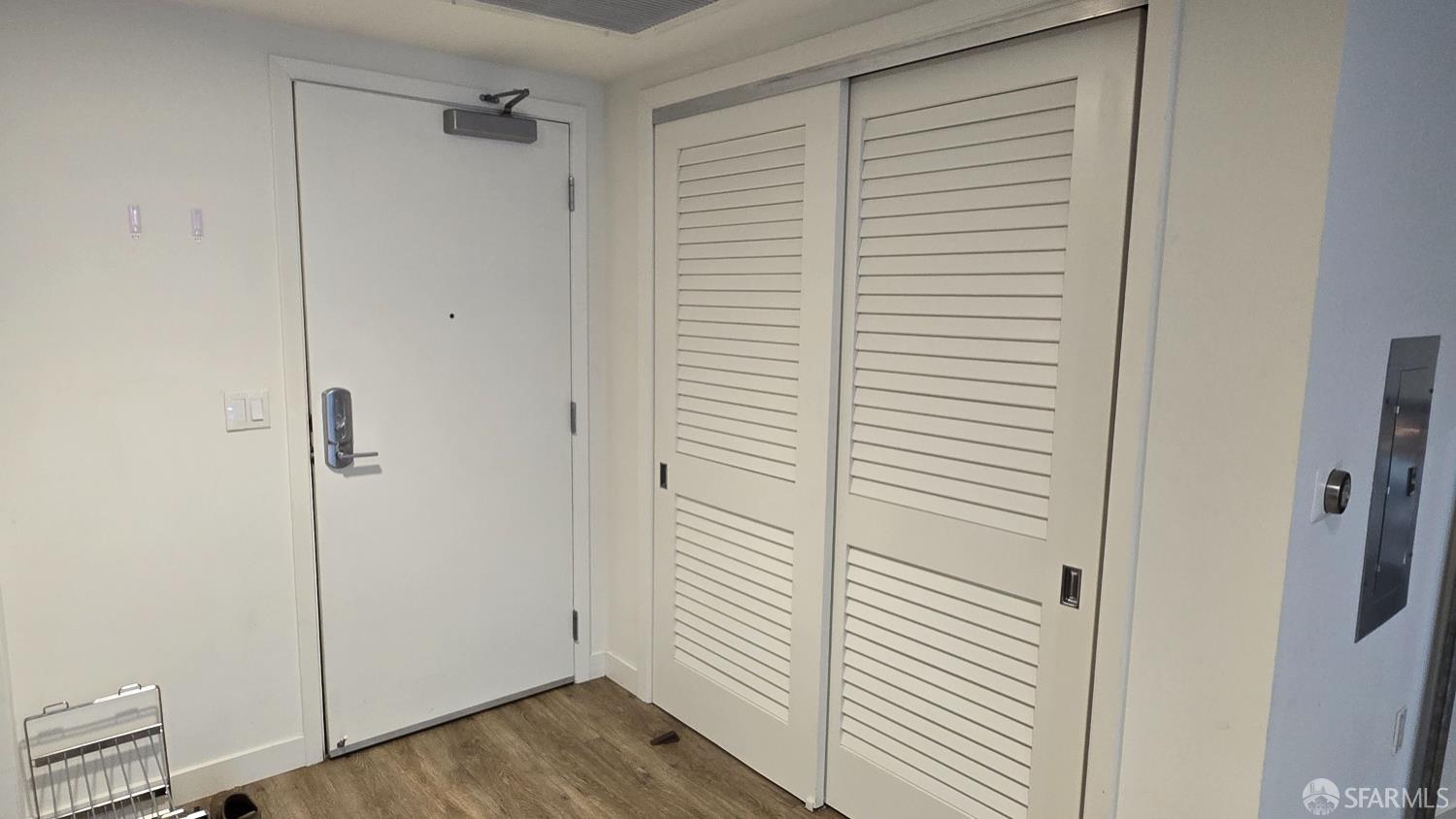 Photo #15: 426119137 Listing: Photo #15